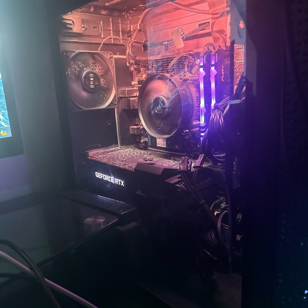 Full gaming setup - Picture 3 of 6